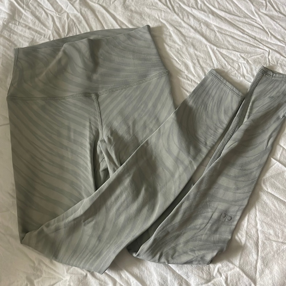 ALO LEGGINGS